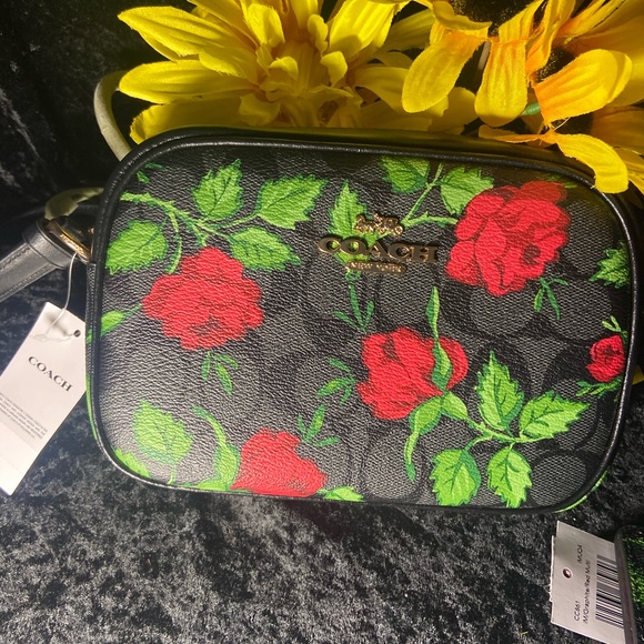 Coach bag & wallet - Gorgeous floral purse w/ matching wallet (sold as a set) - Picture 15 of 16